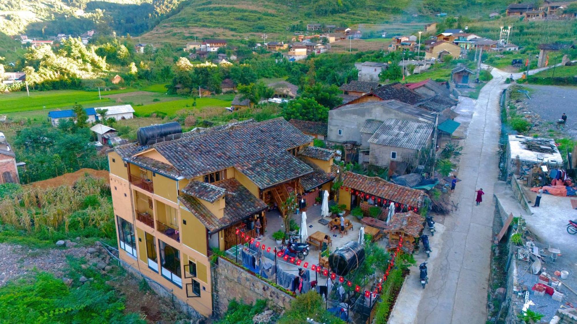 Khoi Homestay And Restaurant Loung Co Zewnętrze zdjęcie